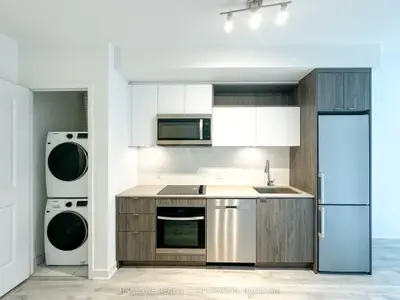 100 Dalhousie Street 213, Toronto C08, On M5b 0c7
