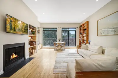 185 Carlton Street 4, Toronto C08, On M5a 2k7