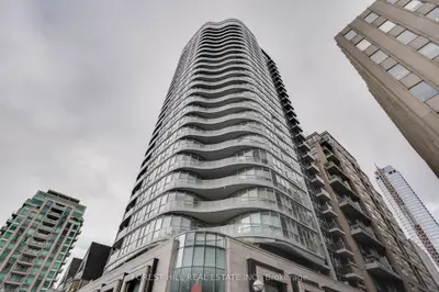 88 Cumberland Street 605, Toronto C02, On M5r 1a3