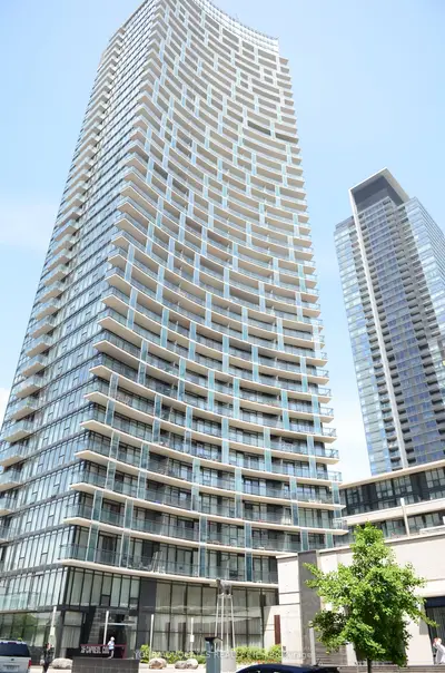 Condo Apartment in Toronto