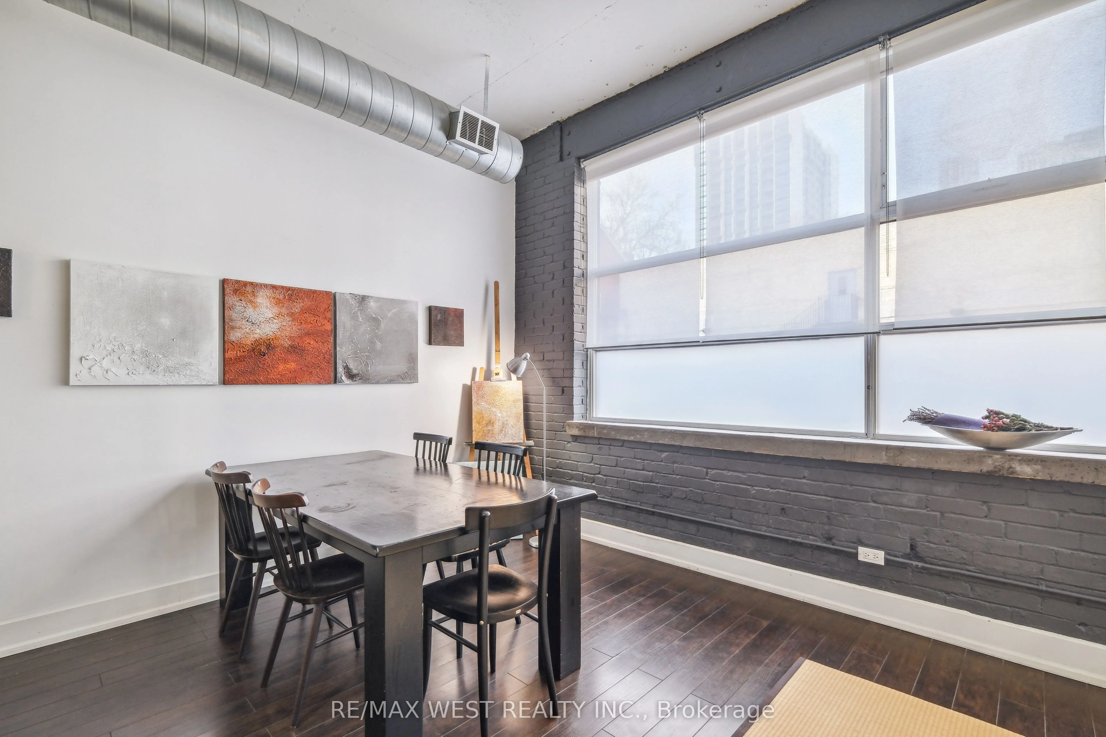 365 Dundas Street E 111, Toronto C08, ON M5A 4R9
