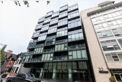 38 Stewart Street W 904, Toronto C01, On M5v 0h1
