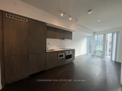 60 Shuter Street 1103, Toronto C08, On M5b 0b7