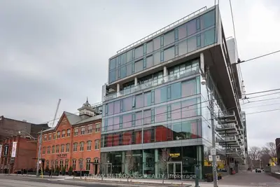 560 King Street W 225, Toronto C01, On M5v 0l6