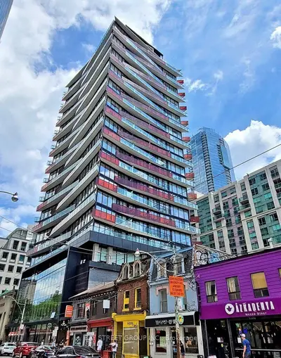 215 Queen Street W 2502, Toronto C01, On M5v 0p5
