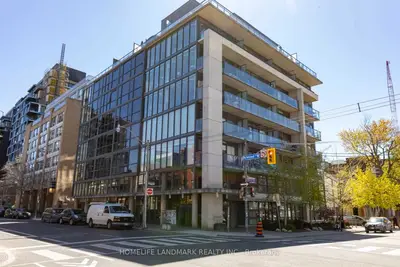 Condo Apartment in Toronto