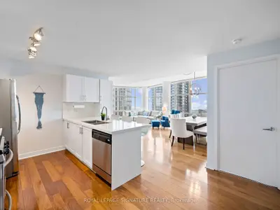 10 Navy Wharf Court 4509, Toronto C01, On M5v 3v2