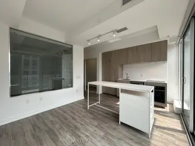 77 Shuter Street 2601, Toronto C08, On M5b 0b8