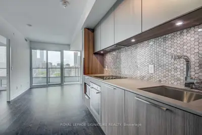 85 Wood Street 1109, Toronto C08, On M4y 0e8