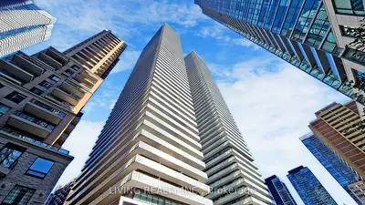 50 Charles Street E 1309, Toronto C08, On M4y 0c3