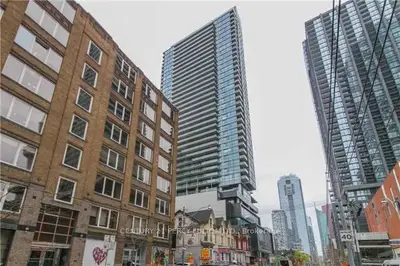 290 Adelaide Street W 1609, Toronto C01, On M5v 1p6