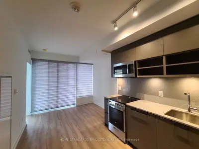 135 East Liberty Street N 2206, Toronto C01, On M6k 3p6
