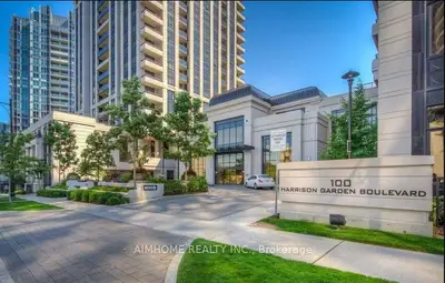 Condo Apartment in Toronto