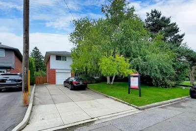 Detached in Toronto