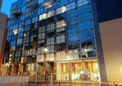 25 Oxley Street 316, Toronto C01, On M5v 2j5