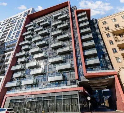 Condo Apartment in Toronto