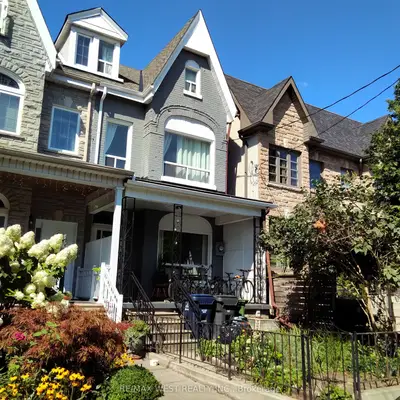88 Montrose Avenue Apt. 1, Toronto C01, On M6j 2t7