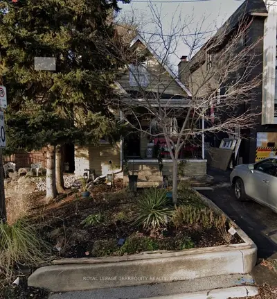 Detached in Toronto