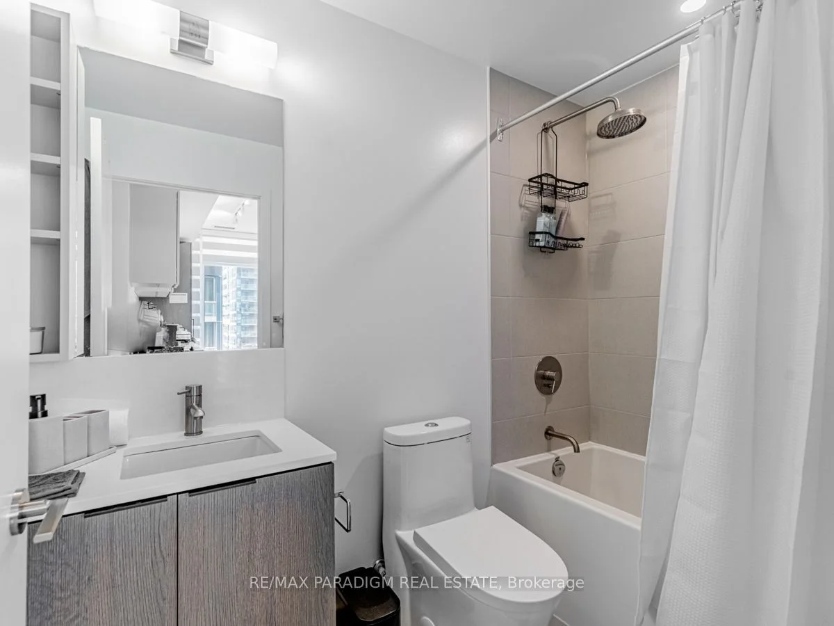 55 Mercer Street 2709, Toronto C01, ON M5V 0W4