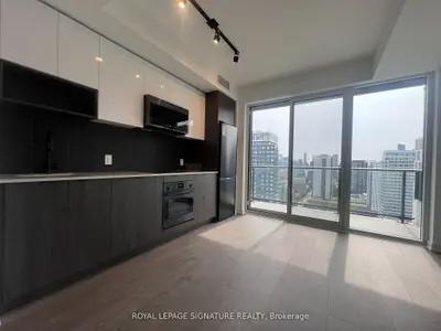 5 Defries Street 1807, Toronto C08, On M5a 0w7