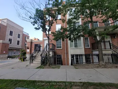 Condo Townhouse in Toronto