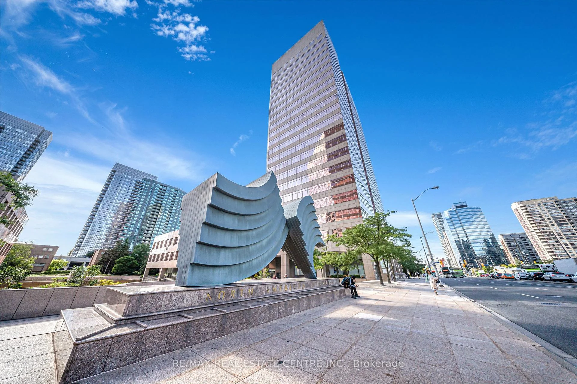 5700 Yonge Street Road 200 F, Toronto C07, ON L5N 1W1