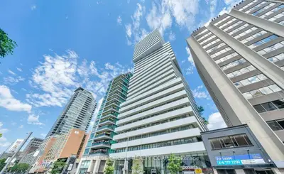 200 Bloor Street W 605, Toronto C02, On M5s 0b1