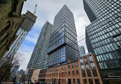 82 Dalhousie Street 4003, Toronto C08, On M5b 0c5