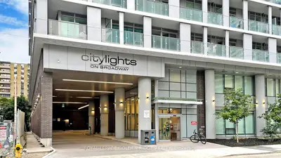 Condo Apartment in Toronto
