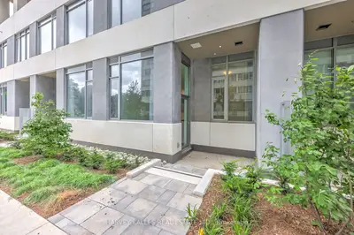 Condo Townhouse in Toronto