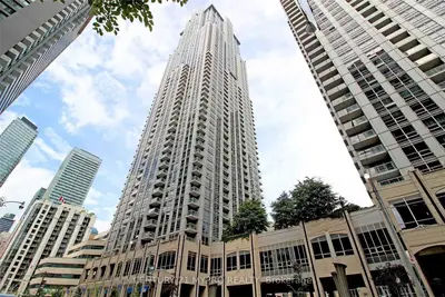 763 Bay Street 3212, Toronto C01, On M5g 2r3