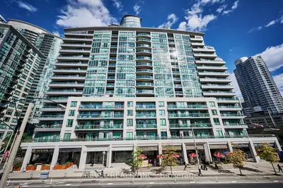 Condo Apartment in Toronto