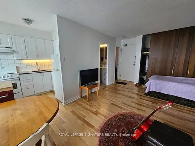 Co-Ownership Apartment in Toronto