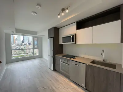 121 Lower Sherbourne Street 1260 Sw, Toronto C08, On M5a 0w8