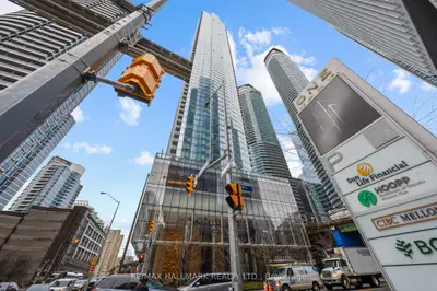 10 York Street 4103, Toronto C01, On M5j 2z2