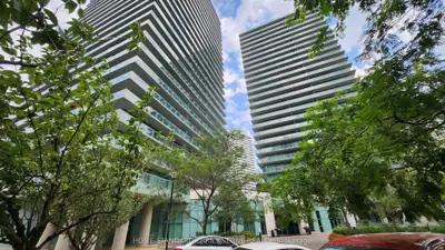 5500 Yonge Street 810, Toronto C07, On M2n 7l1