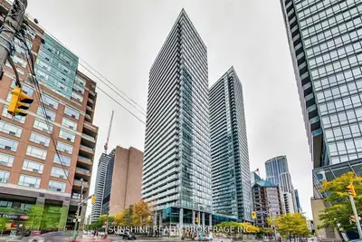 37 Grosvenor Street 1701, Toronto C01, On M4y 3g5