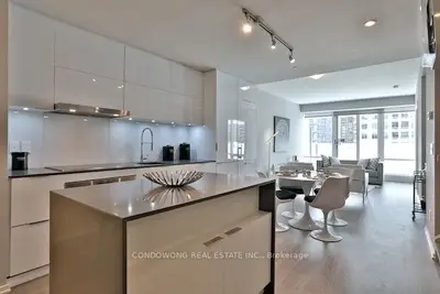 1 Bloor Street E 514, Toronto C08, On M4w 0a8