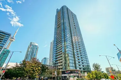 15 Fort York Boulevard 901, Toronto C01, On M5v 3y4