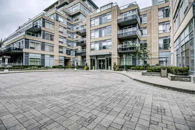 Condo Apartment in Toronto