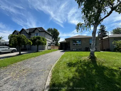 Detached in Toronto
