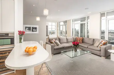 68 Yorkville Avenue 1602, Toronto C02, On M5r 3v7
