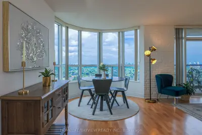 10 Northtown Way 2512, Toronto C14, On M3h 5s9