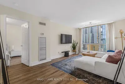 40 Scollard Street 907, Toronto C02, On M5r 3s1