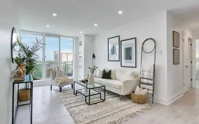 Condo Apartment in Toronto