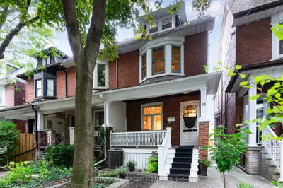 65 Vermont Avenue, Toronto C02, On M6g 1x8