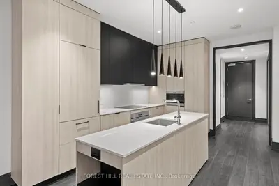 2 Avenue Road 1001, Toronto C02, On M5r 0c6