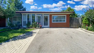 Semi-Detached in Toronto
