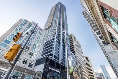 Co-op Apartment in Toronto