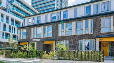Condo Townhouse in Toronto